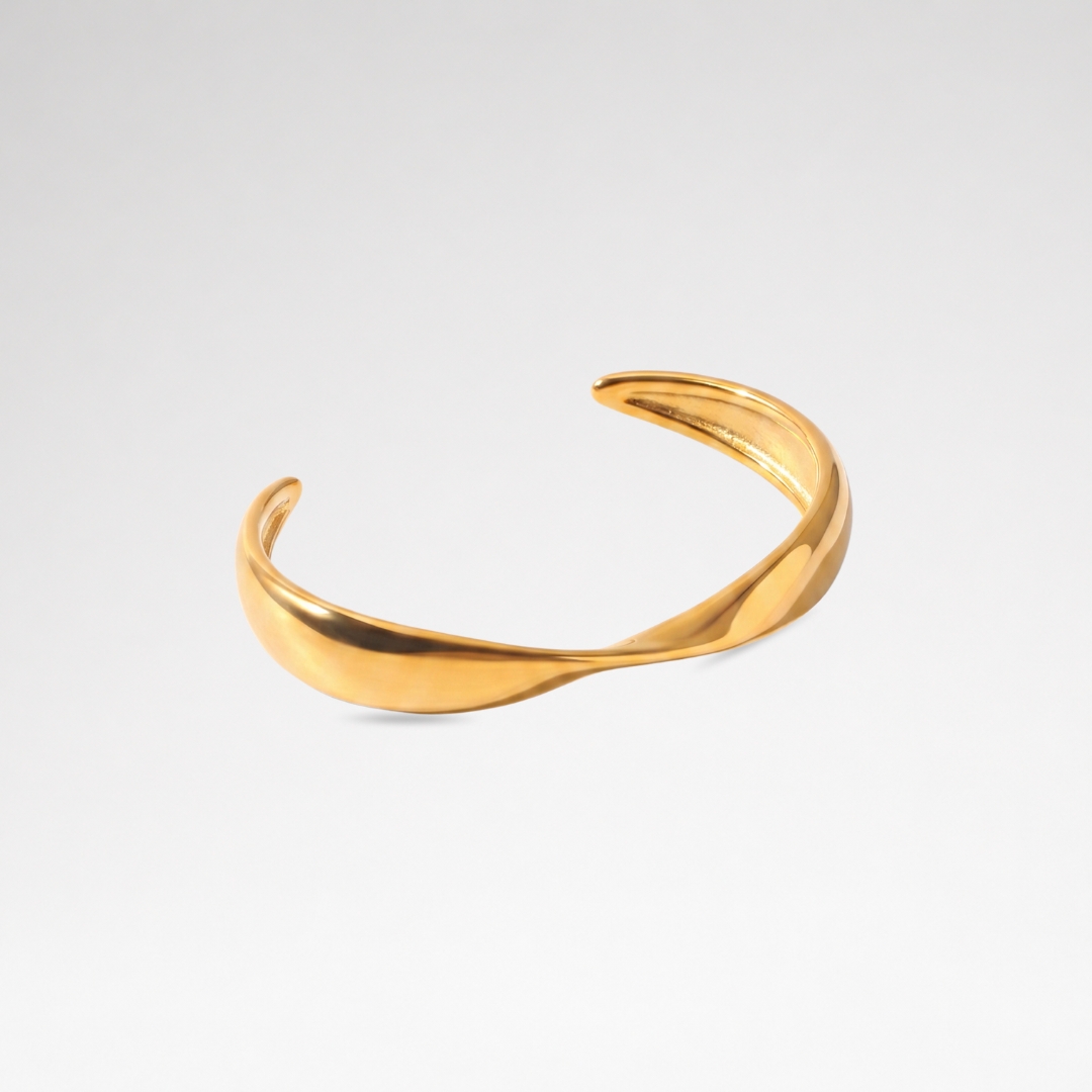 Velisse Cuff
